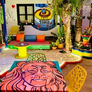 Y Arte Norte 3*, Antigua Guatemala